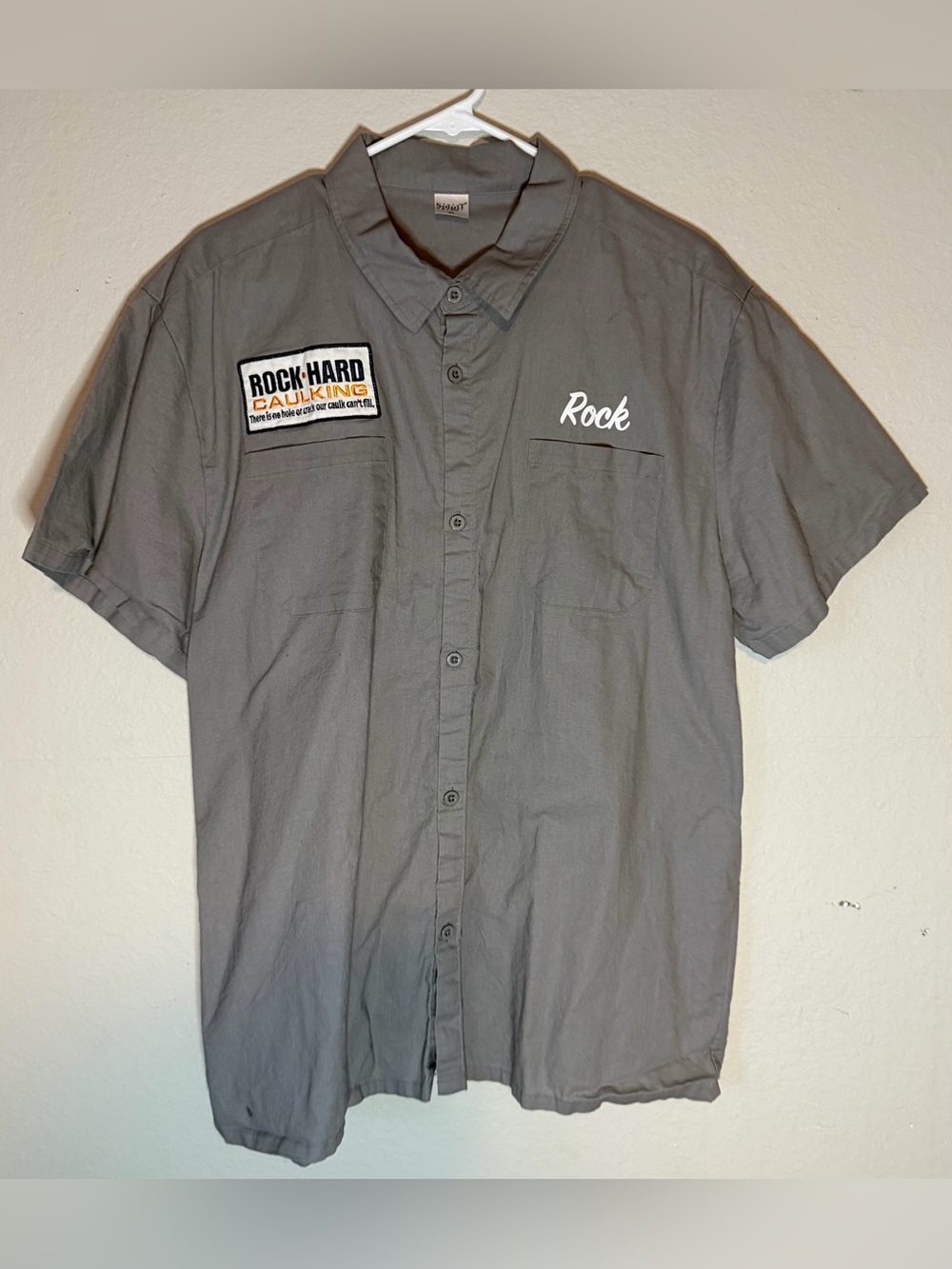 Spirit Rock Hard Caulking Gray Short Sleeve Button Shirt Men XL